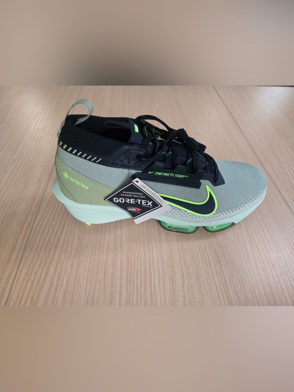 Nike Infinity Tour 2 GTX Golf Shoes - Picture 2 of 8
